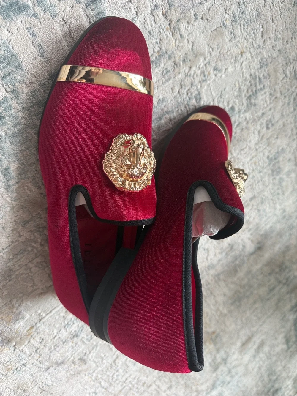 Men’s Velvet Slip-On Loafers in Fuchsia
